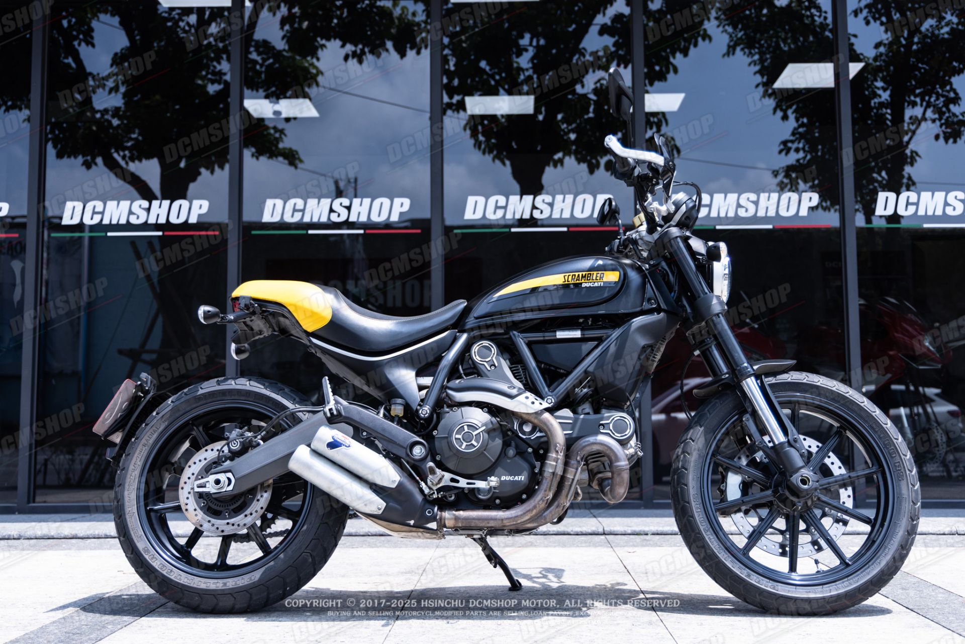2015 DUCATI SCRAMBLER 800